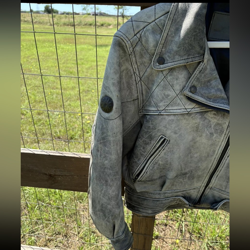 Vintage 90’s Schuh Distressed Gray Leather Motorcycle Jacket Size Xs — image 3 of 8